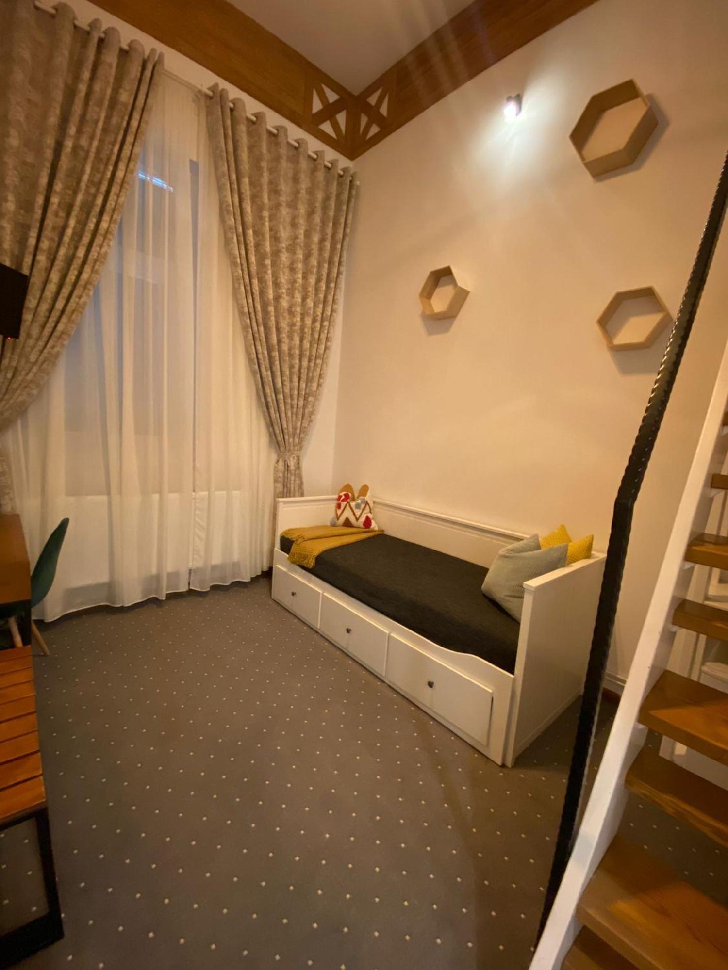 Buchenland Hotel Campulung Moldovenesc Bagian luar foto